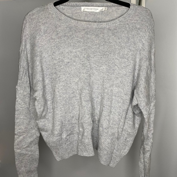 Grey sweater - Picture 1 of 4